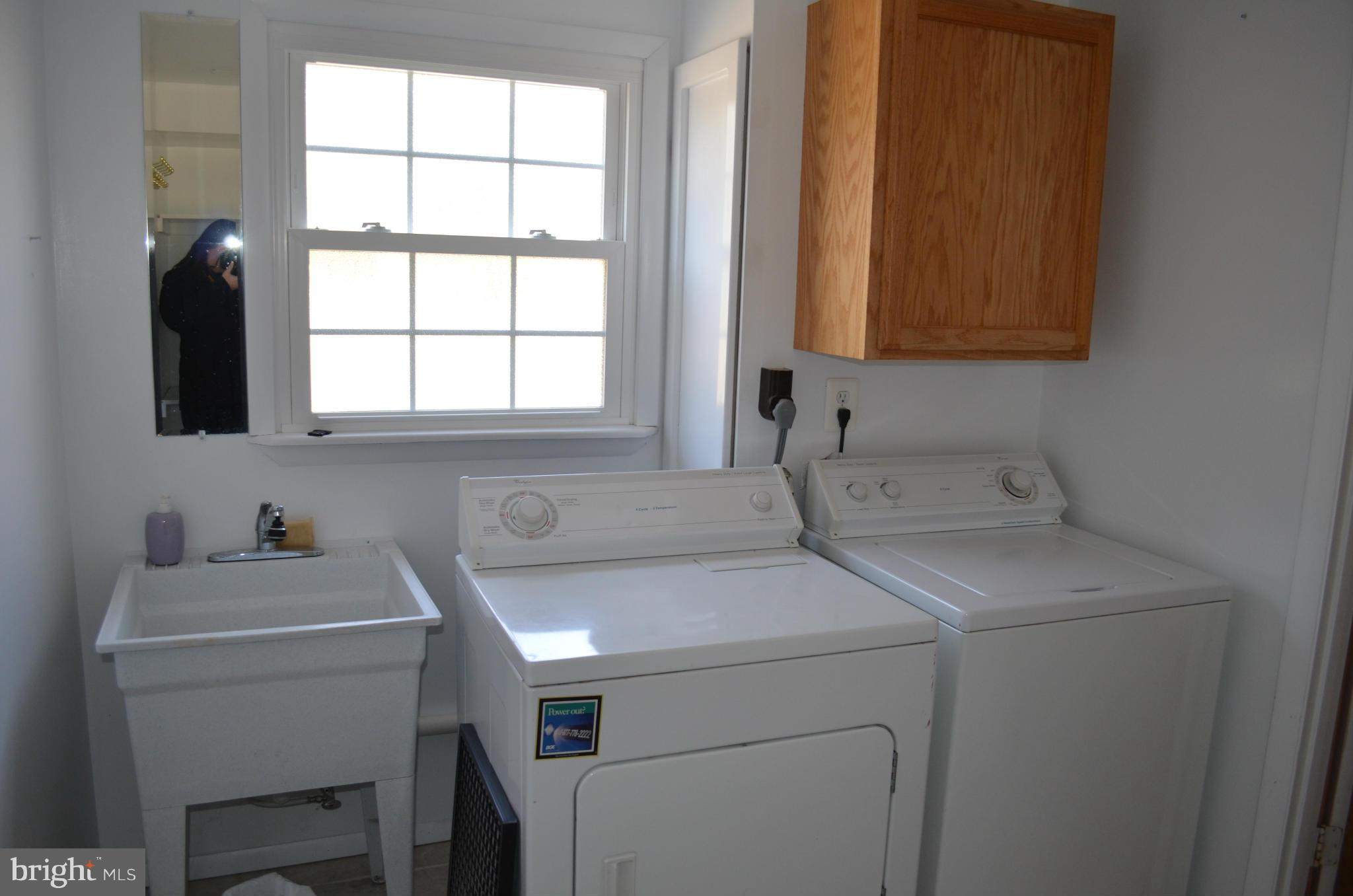7916 Chalice Road Severn, MD 21144 - Photo 18 of 24 Laundry room