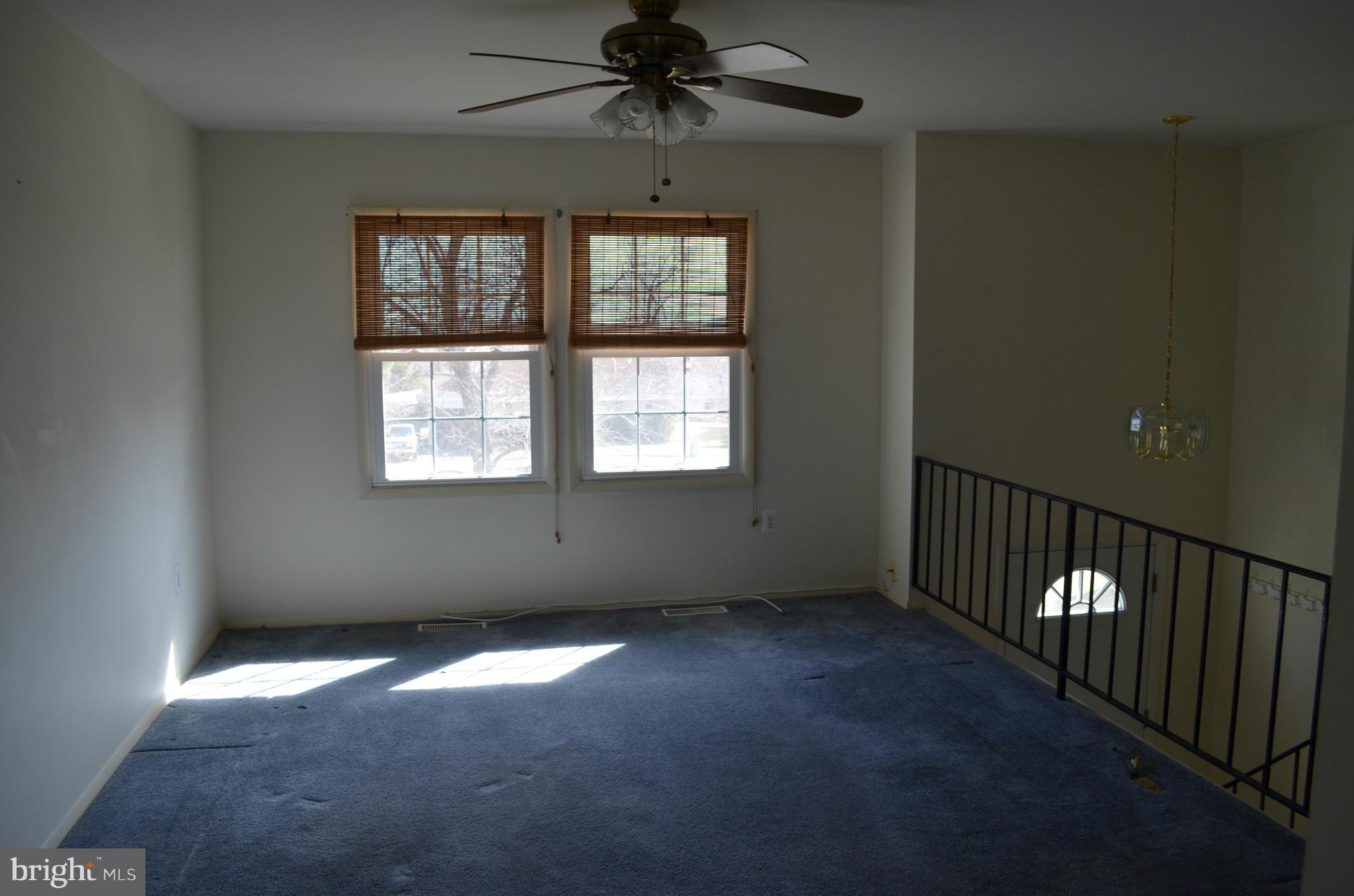 7916 Chalice Road Severn, MD 21144 - Photo 6 of 24 Living Room