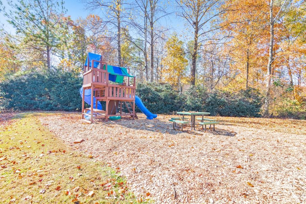 4804 Thicket Path Northwest Acworth, GA 30102 - Photo 46 of 48 a view of outdoor space with trees