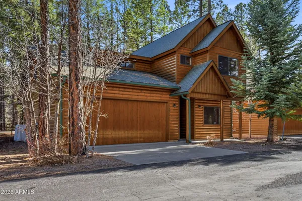 $595,000 | 3915 Elk Hollow Drive, Pinetop, AZ 85935
