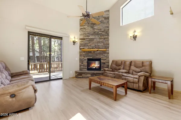 $595,000 | 3915 Elk Hollow Drive, Pinetop, AZ 85935