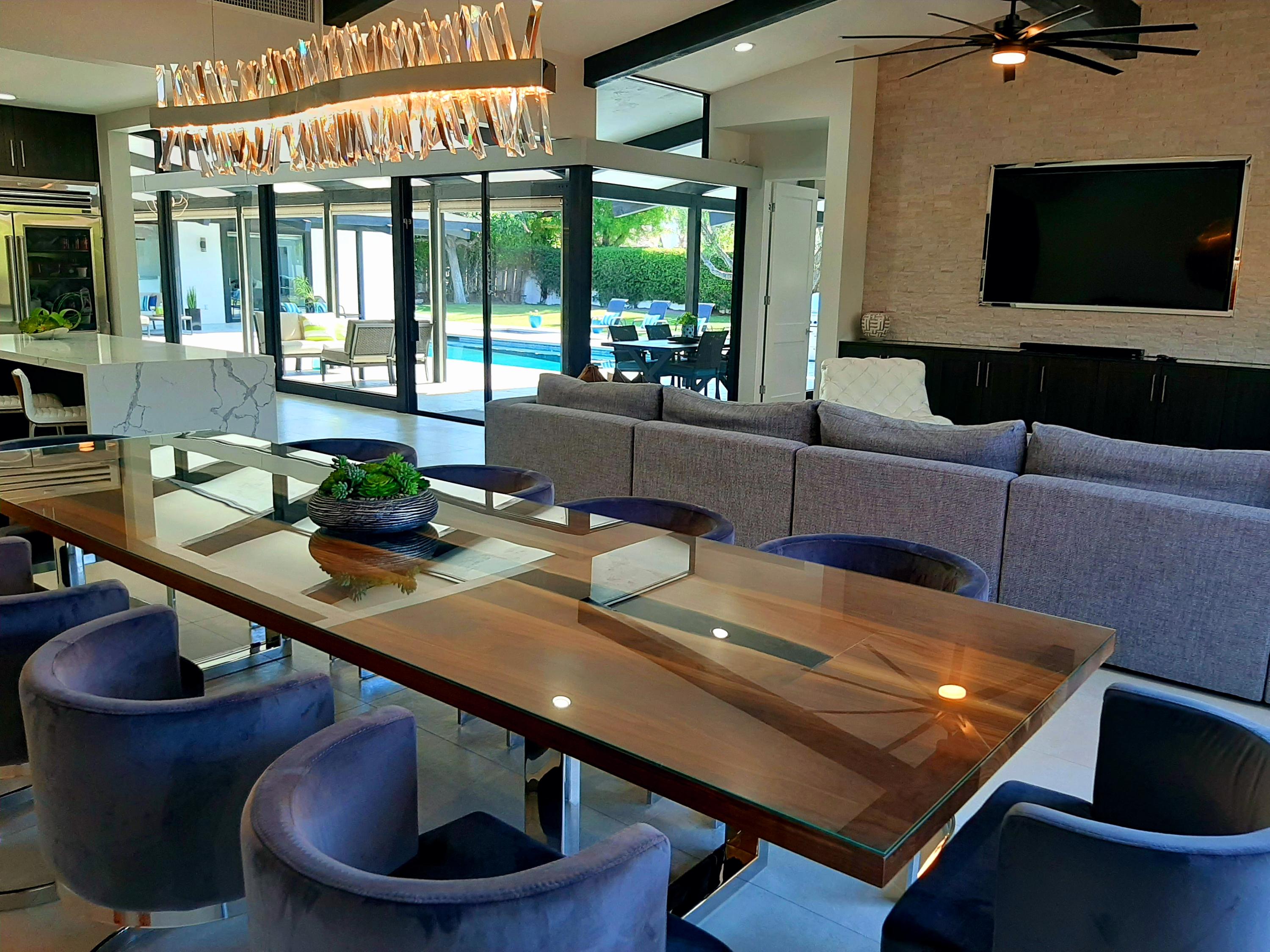 45731 Paradise Valley Road Indian Wells, CA 92210 - Photo 16 of 41 a room with furniture pool table and flat screen tv