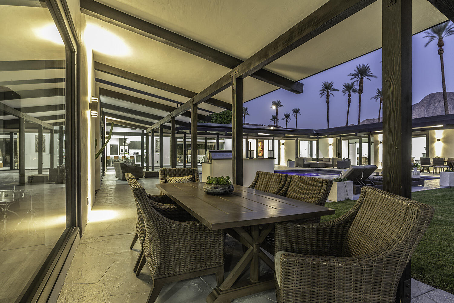 45731 Paradise Valley Road Indian Wells, CA 92210 - Photo 37 of 41 a dining room with furniture and window