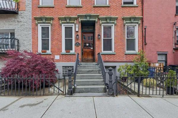 $585,000 | 218 Willow Avenue, Unit 1R, Hoboken, NJ 07030