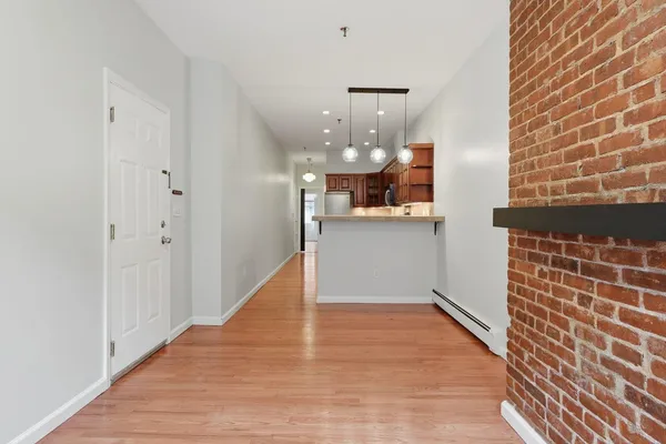 $585,000 | 218 Willow Avenue, Unit 1R, Hoboken, NJ 07030