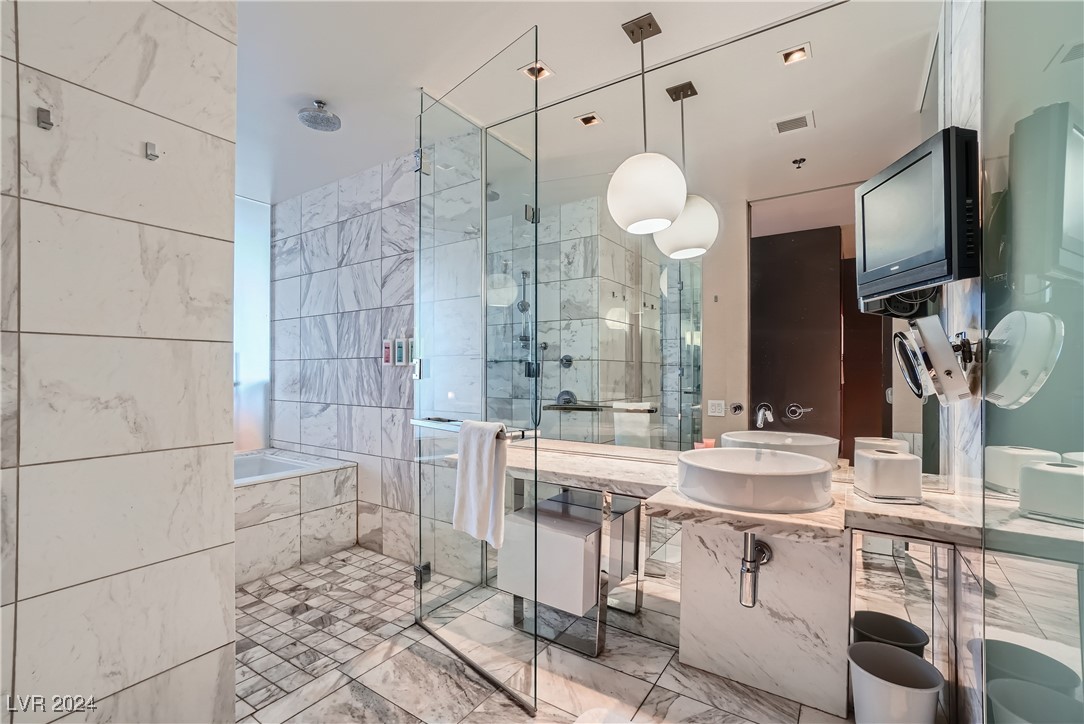 4381 West Flamingo Road, Unit 3509 Las Vegas, NV 89103 - Photo 20 of 37 Gallery Image 20
