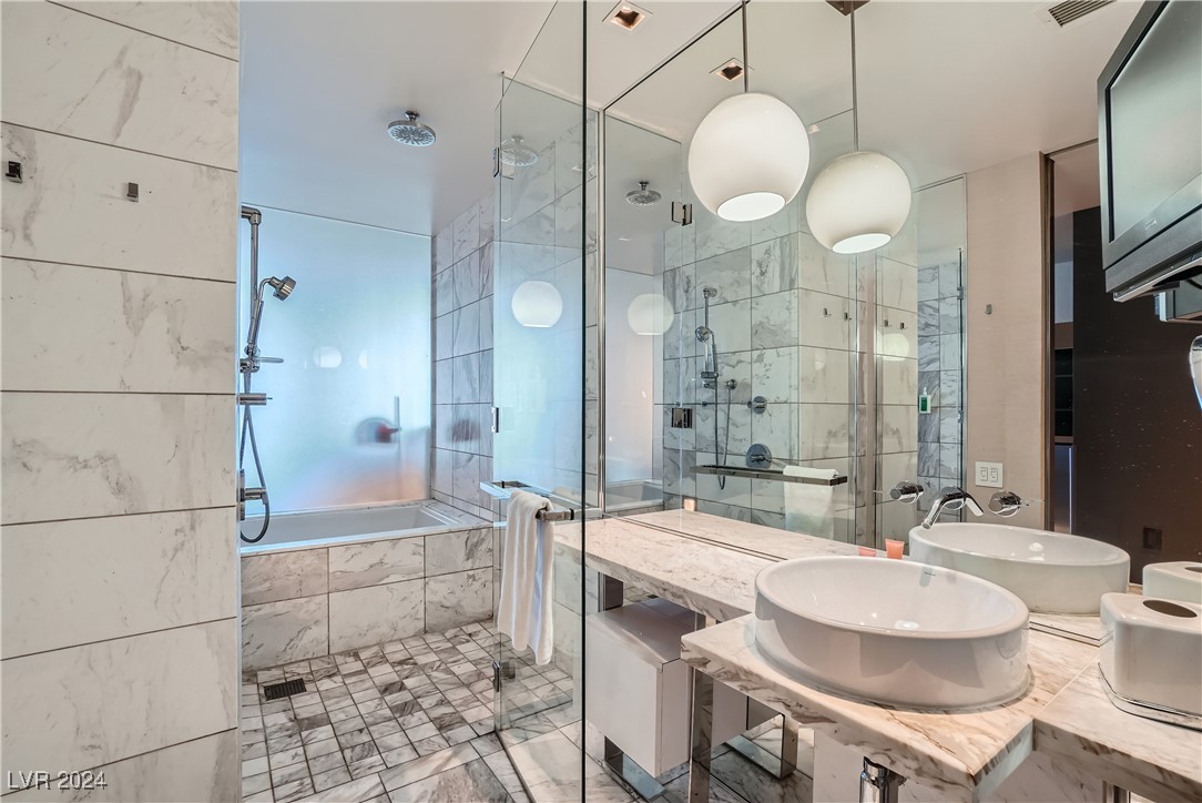 4381 West Flamingo Road, Unit 3509 Las Vegas, NV 89103 - Photo 23 of 37 Gallery Image 23