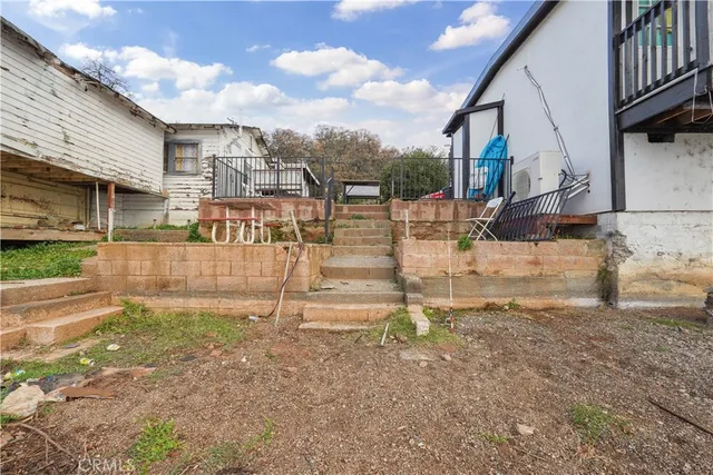 $620,000 | 10165 State Highway 20, Clearlake Oaks, CA 95423