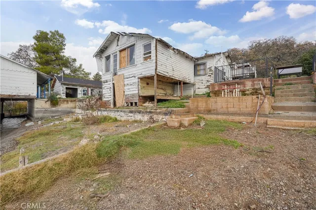 $620,000 | 10165 State Highway 20, Clearlake Oaks, CA 95423