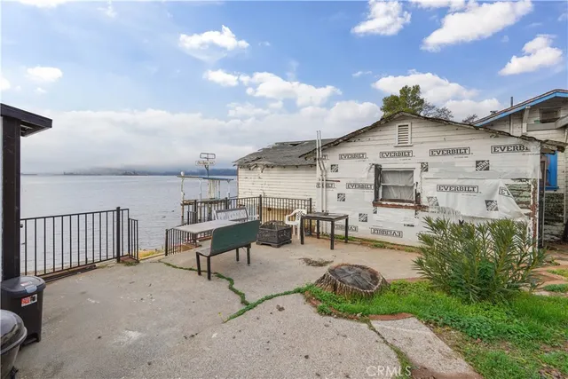 $620,000 | 10165 State Highway 20, Clearlake Oaks, CA 95423