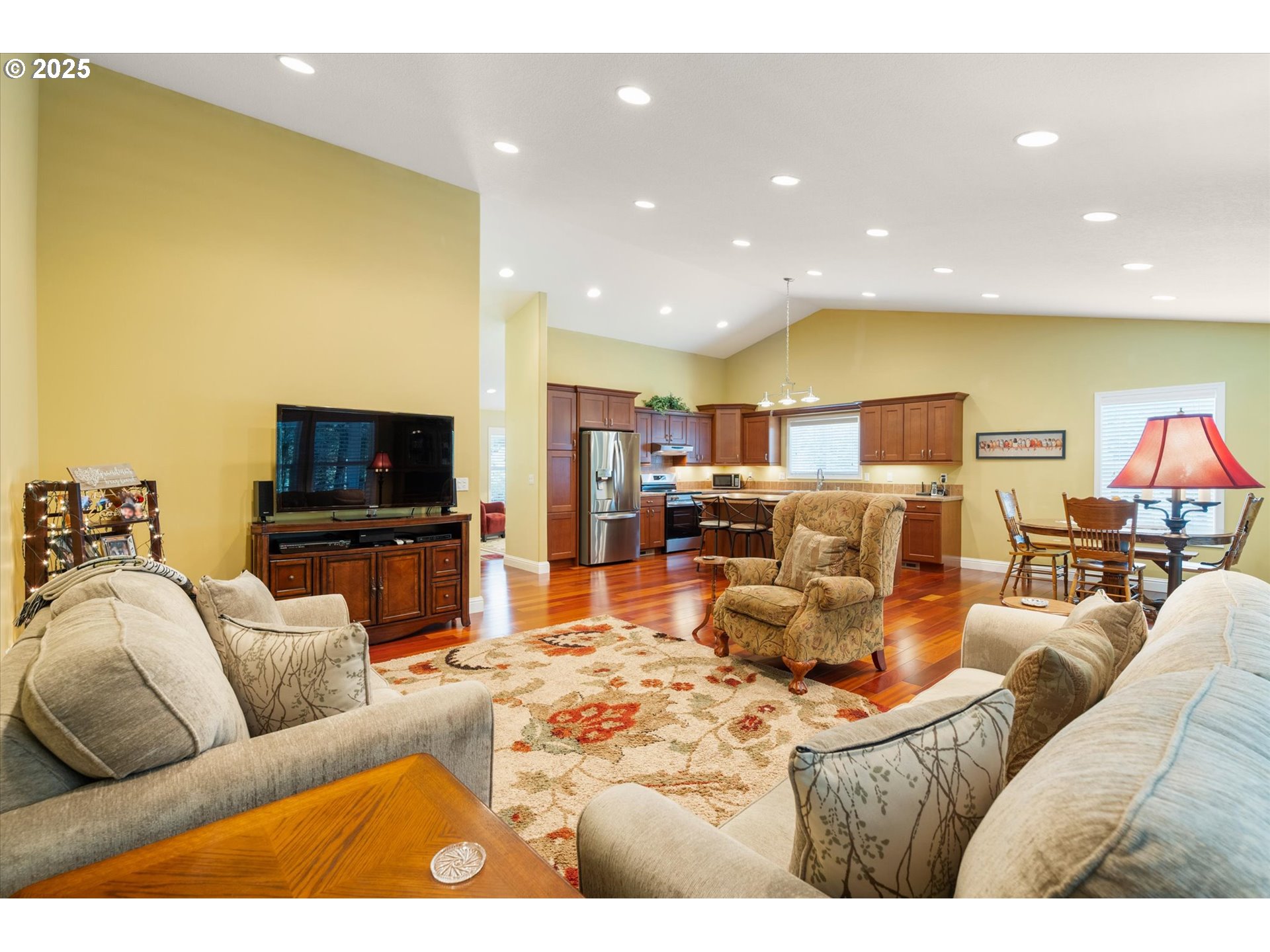 121 Talkeetna Heights Road Longview, WA 98632 - Photo 21 of 45 Great Room