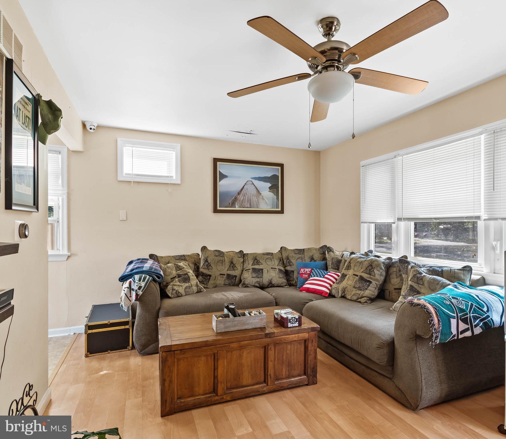 110 West Beach Road Williamstown, NJ 08094 - Photo 5 of 18 Gallery Image 5