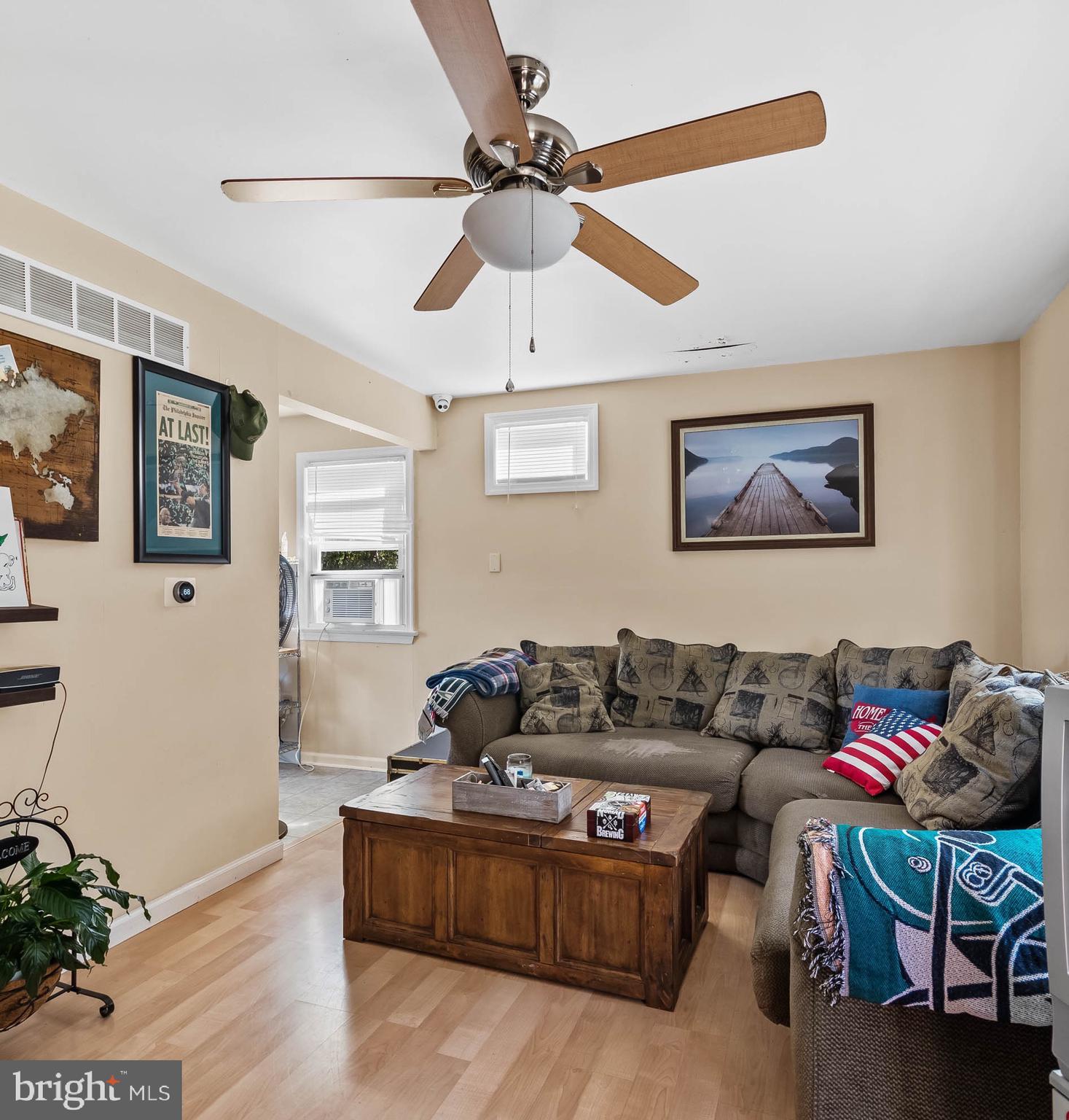 110 West Beach Road Williamstown, NJ 08094 - Photo 6 of 18 Gallery Image 6