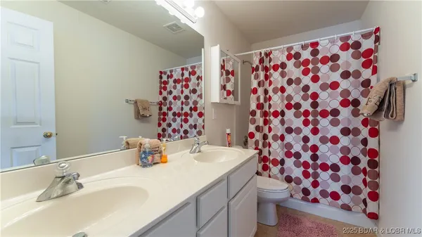 $241,900 | 708 Clearwater Drive, Unit 2D, Camdenton, MO 65020