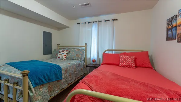 $241,900 | 708 Clearwater Drive, Unit 2D, Camdenton, MO 65020