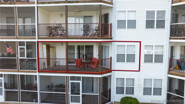 $241,900 | 708 Clearwater Drive, Unit 2D, Camdenton, MO 65020