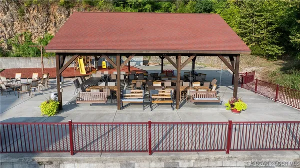 $241,900 | 708 Clearwater Drive, Unit 2D, Camdenton, MO 65020