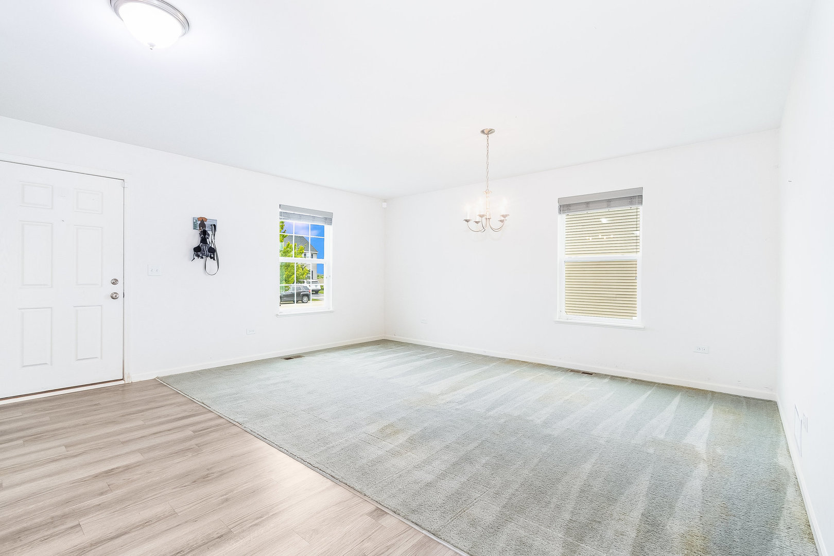 8513 Buckingham Road Joliet, IL 60431 - Photo 10 of 25 an empty room with windows and closet