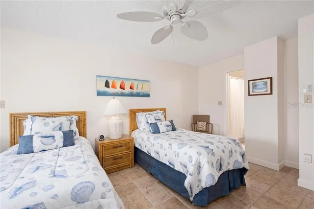 $6,000 | 5393 Gulf Of Mexico Drive, Unit 208, Longboat Key, FL 34228