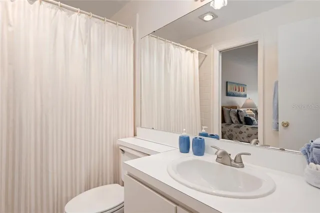 $6,000 | 5393 Gulf Of Mexico Drive, Unit 208, Longboat Key, FL 34228