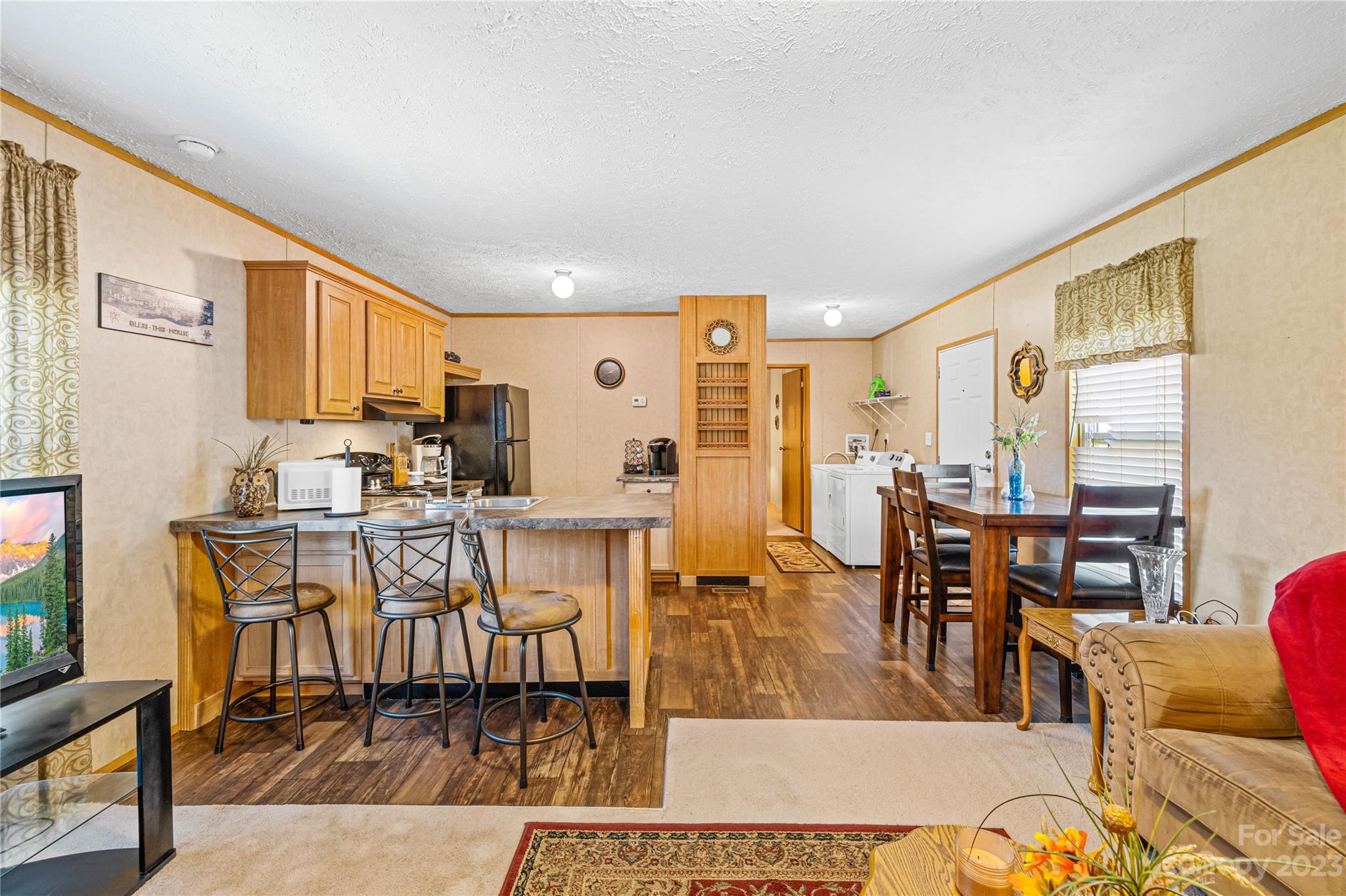 137 Brook Road Kings Mountain, NC 28086 - Photo 24 of 46 a view of a dining room with furniture