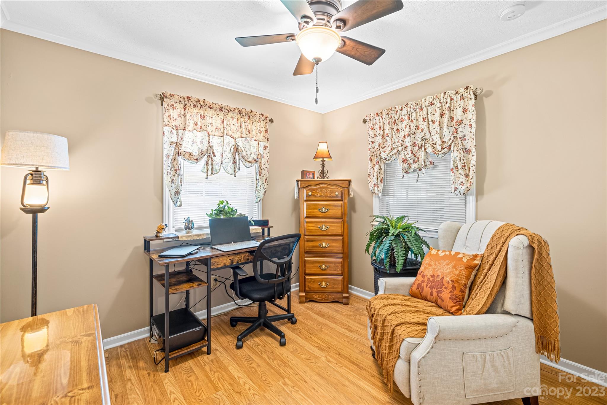 137 Brook Road Kings Mountain, NC 28086 - Photo 10 of 46 a workspace with furniture and a window