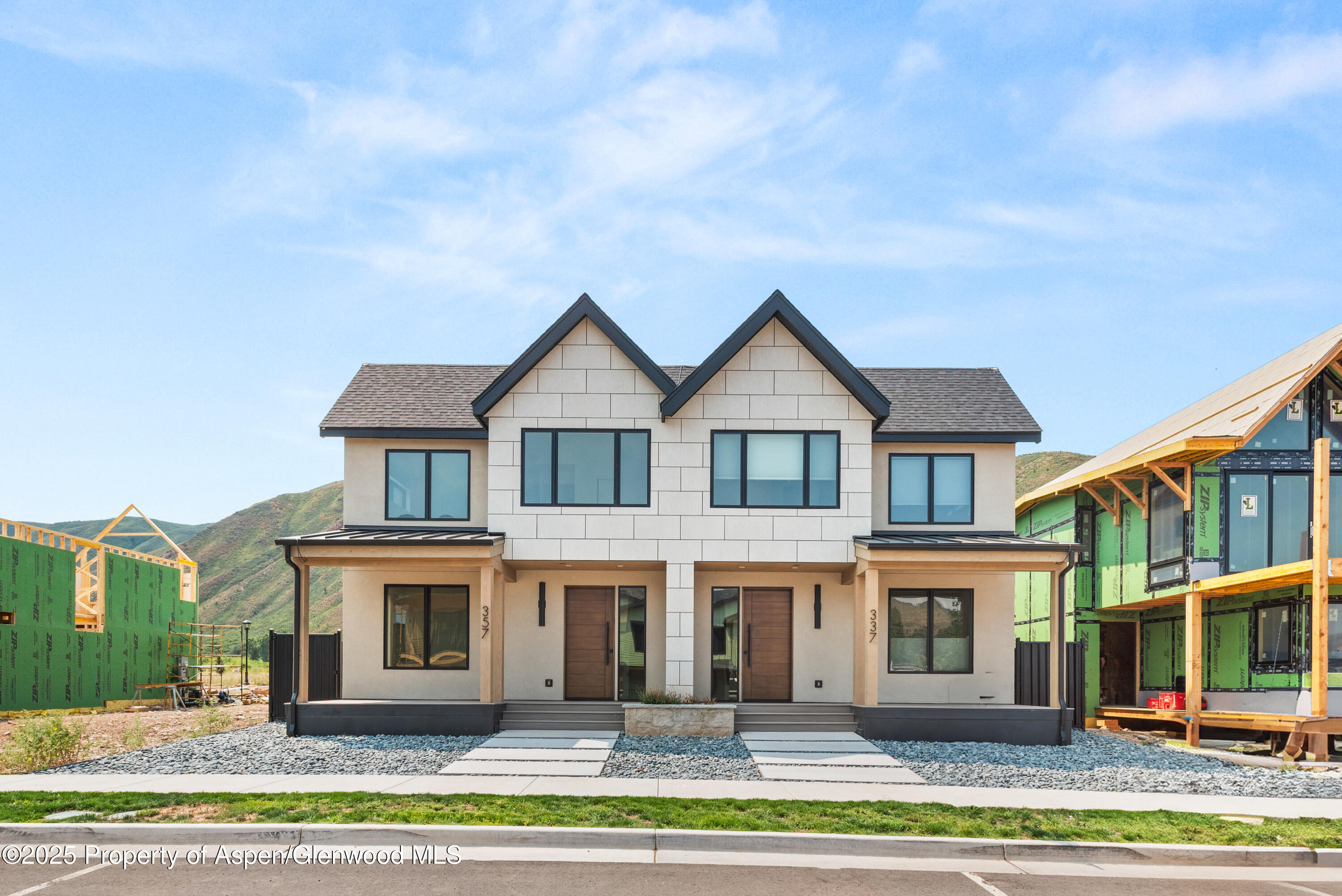 a front view of a residential houses