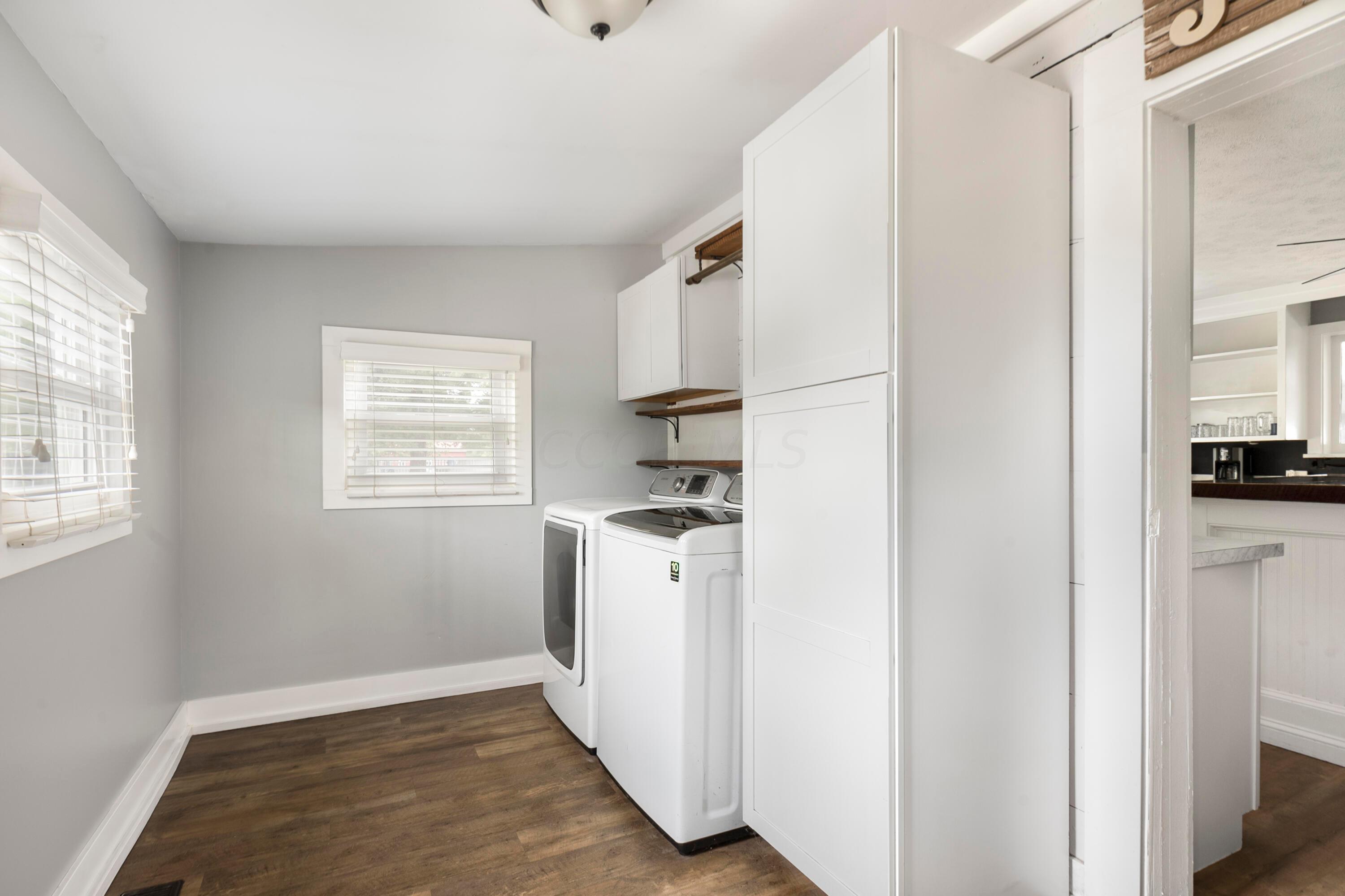 551 Hibbs Road Grove City, OH 43123 - Photo 26 of 76 Laundry Room