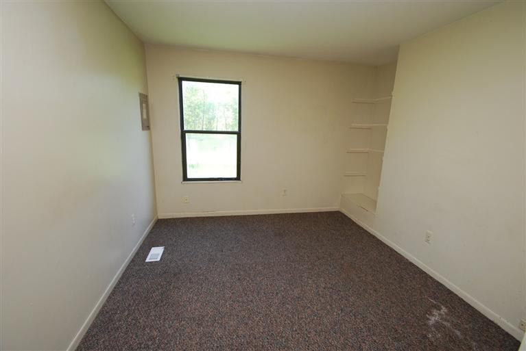 10933 Hall Road Whitmore Lake, MI 48189 - Photo 11 of 14 Photo 11