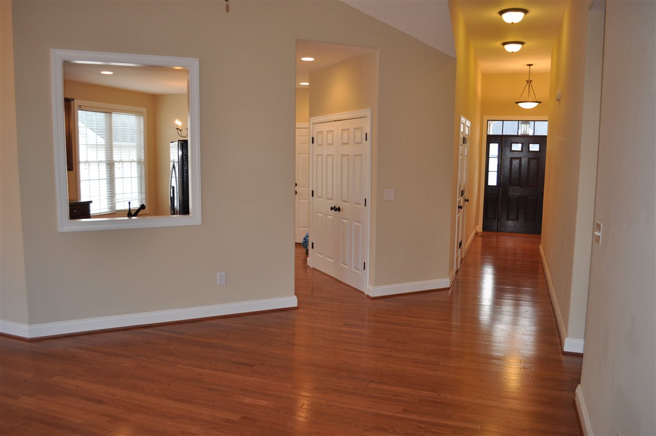 918 Battery Road Waynesboro, VA 22980 - Photo 3 of 17 Gallery Image 3