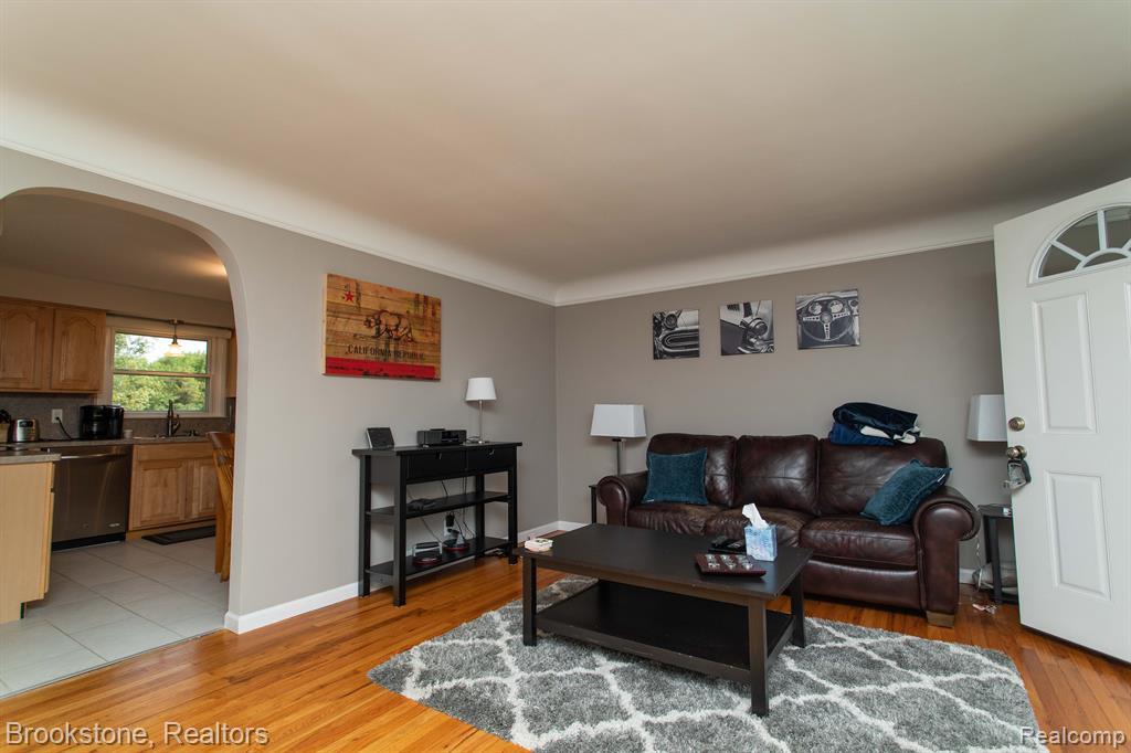 15611 29 Mile Road Ray, MI 48096 - Photo 9 of 43