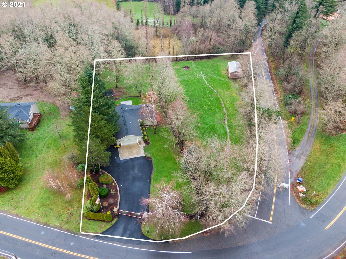 716 Northeast Evans Road Corbett, OR 97019 - Photo 31 of 32 an aerial view of a house
