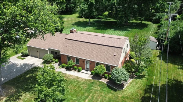 $445,000 | 2221 Fiesta Drive, Troy, OH 45373