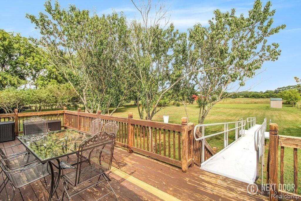 4175 Pleasant Valley Road Brighton, MI 48114 - Photo 25 of 34 k prop 5.jpg