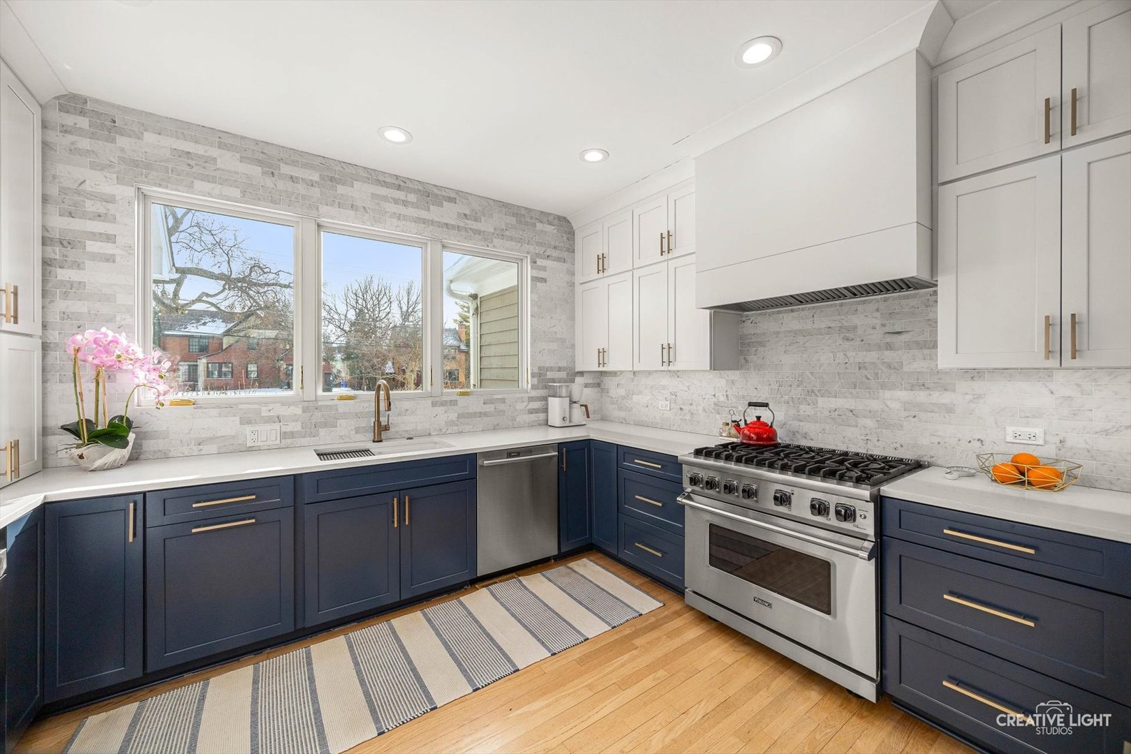 607 East Prairie Avenue Wheaton, IL 60187 - Photo 11 of 40