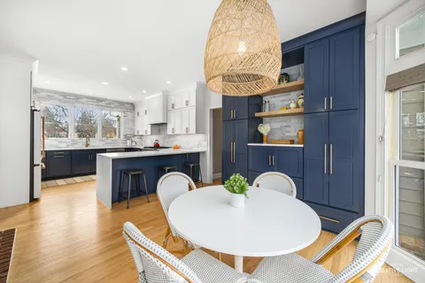 $1,225,000 | 607 East Prairie Avenue, Wheaton, IL 60187