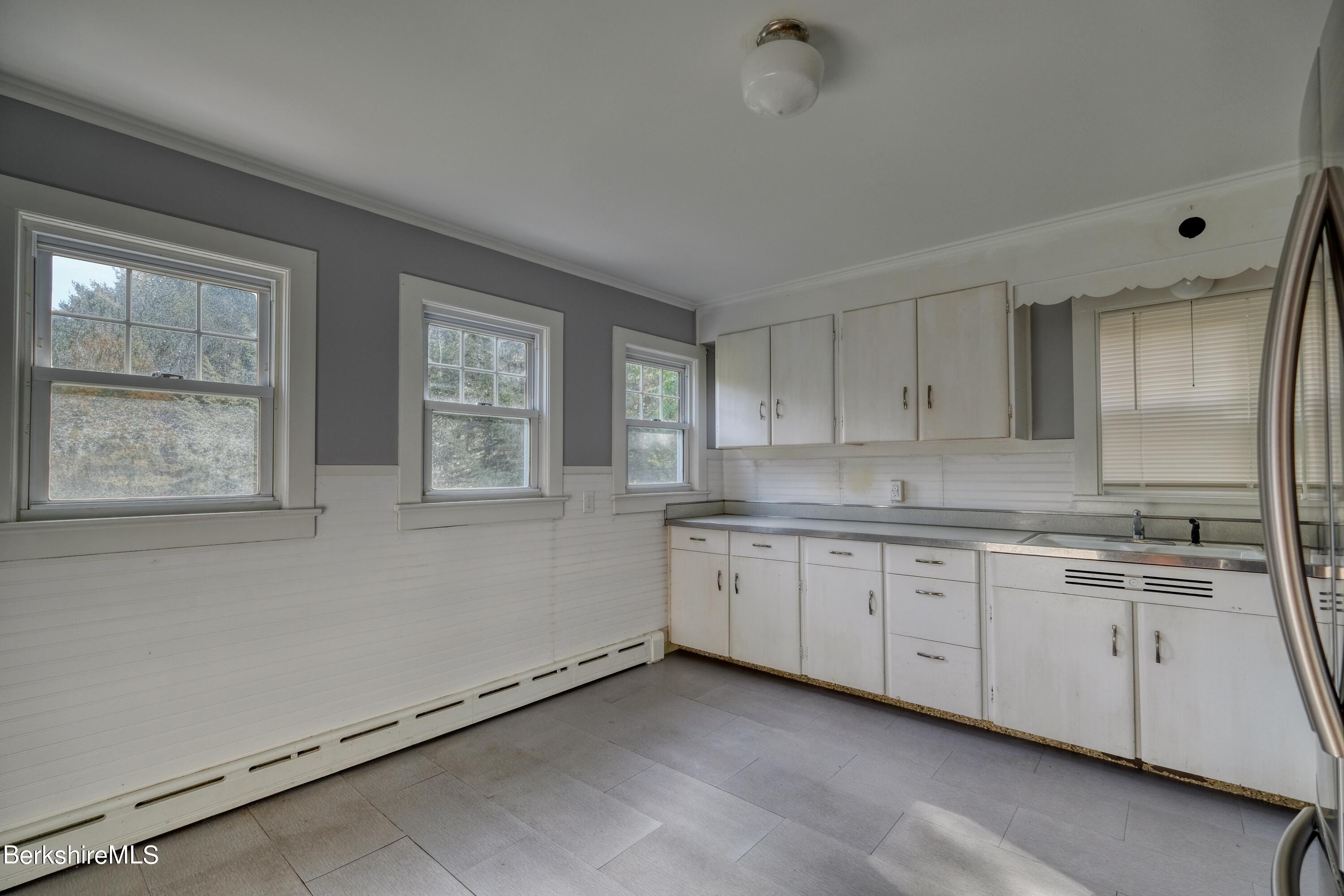 44 New Lenox Road Lenox, MA 01240 - Photo 8 of 21 KITCHEN