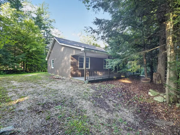 $340,000 | 96 Shore Road, Becket, MA 01223