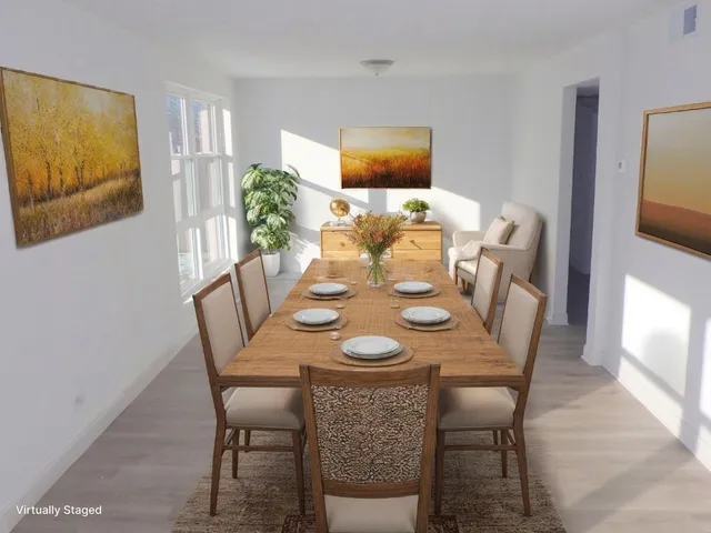 $274,900 | 10226 South California Avenue, Evergreen Park, IL 60805