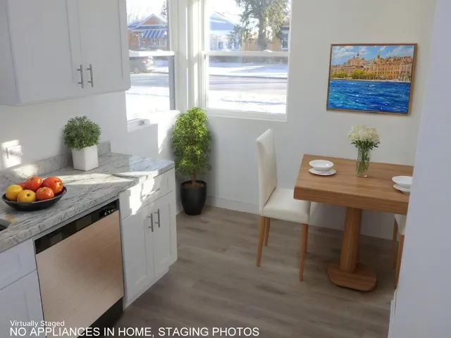 $274,900 | 10226 South California Avenue, Evergreen Park, IL 60805