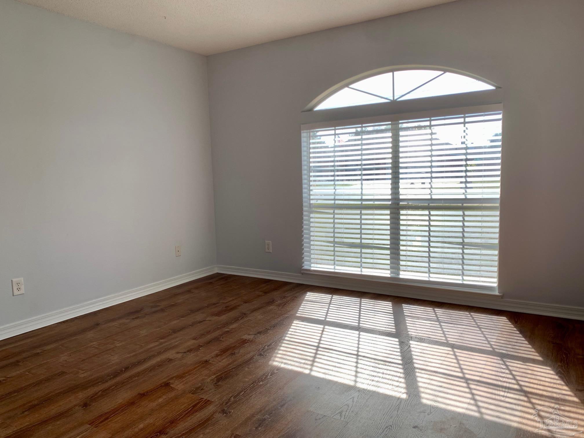 4636 Hamilton Bridge Road Pace, FL 32571 - Photo 13 of 16 Gallery Image 13