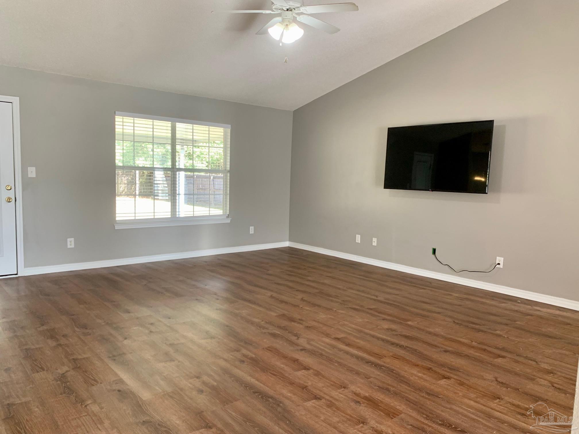 4636 Hamilton Bridge Road Pace, FL 32571 - Photo 3 of 16 Gallery Image 3