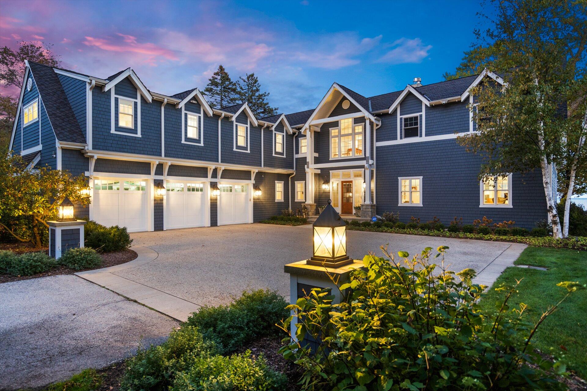 8100 North Beach Drive Fox Point, WI 53217 - Photo 1 of 1 8100 N. Beach Dr.