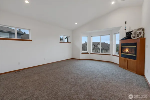 $1,399,000 | 16412 139th Avenue East, Puyallup, WA 98374