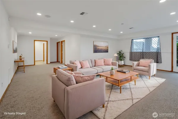 $1,399,000 | 16412 139th Avenue East, Puyallup, WA 98374