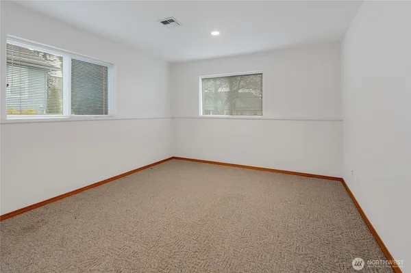 $1,399,000 | 16412 139th Avenue East, Puyallup, WA 98374