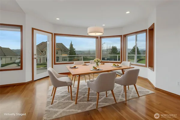 $1,399,000 | 16412 139th Avenue East, Puyallup, WA 98374