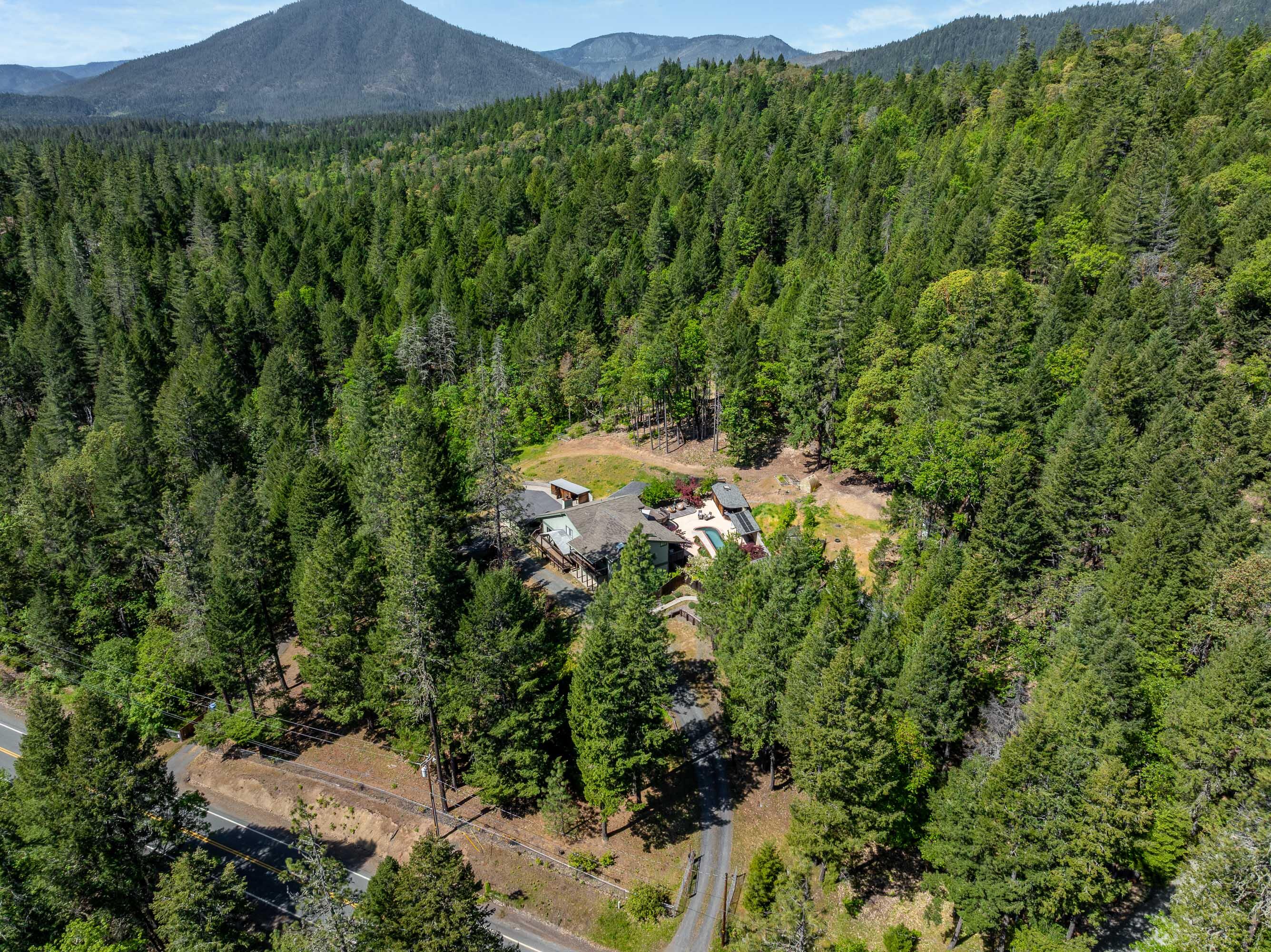 1550 Draper Valley Road Selma, OR 97538 - Photo 38 of 41 DRONE (1 of 13)