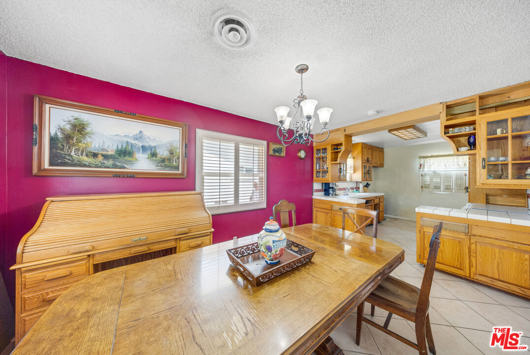 656 East Kirkwall Road Glendora, CA 91740 - Photo 12 of 53