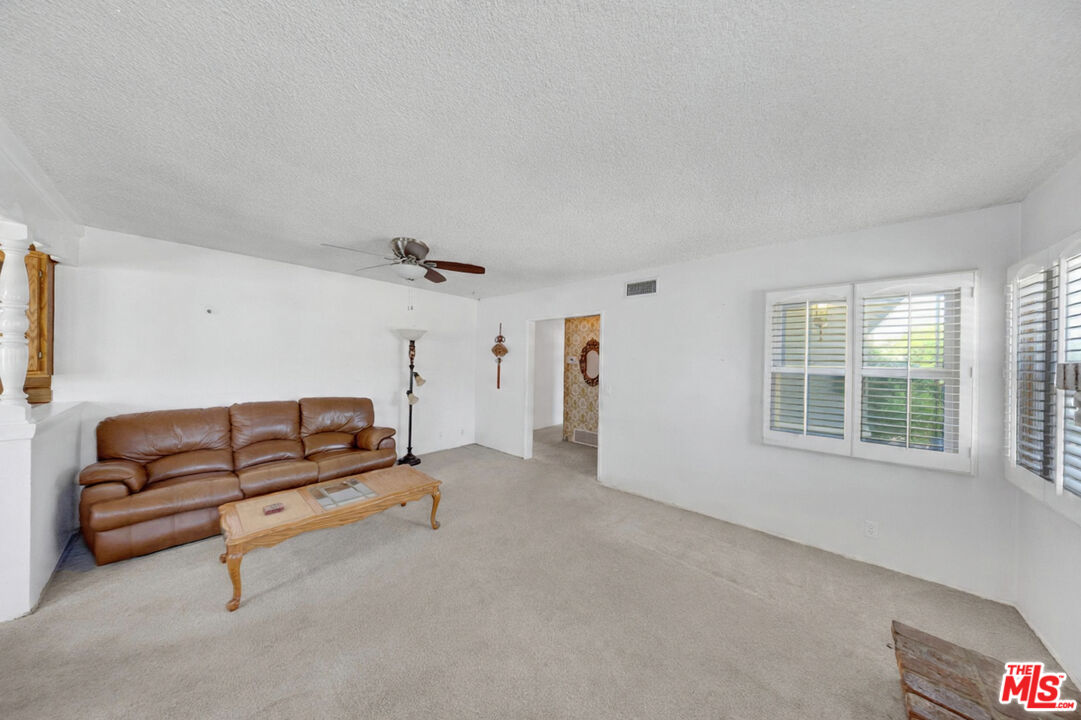 656 East Kirkwall Road Glendora, CA 91740 - Photo 8 of 53